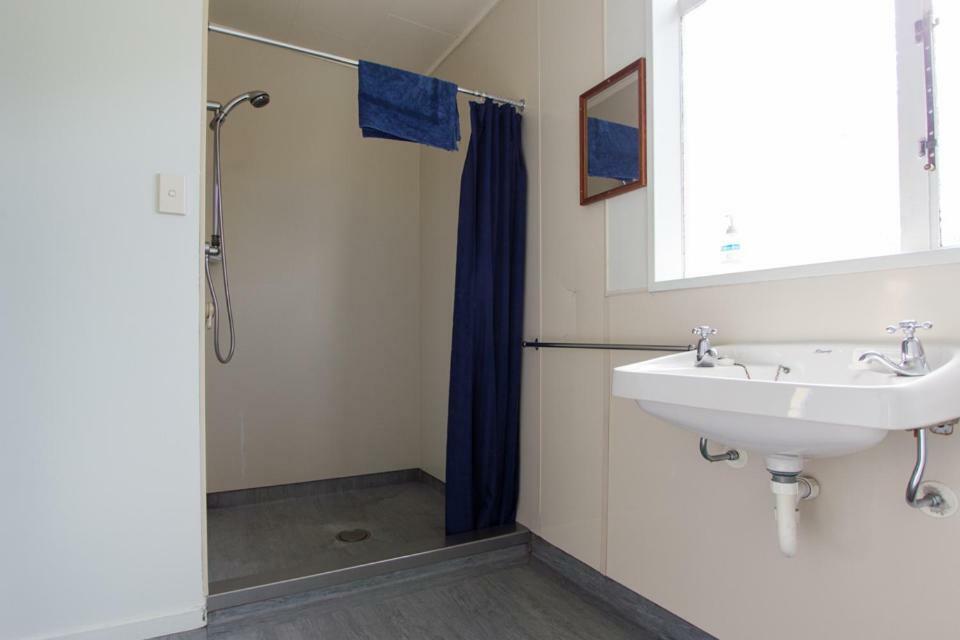 Sequoia Lodge Backpackers Picton Bagian luar foto